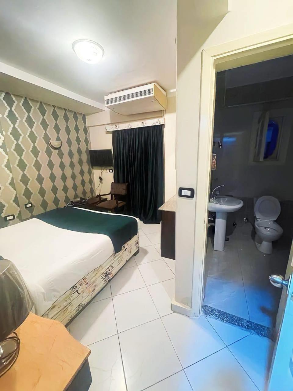 Golden Sun Hotel - ฮูร์กาดา ภายนอก รูปภาพ